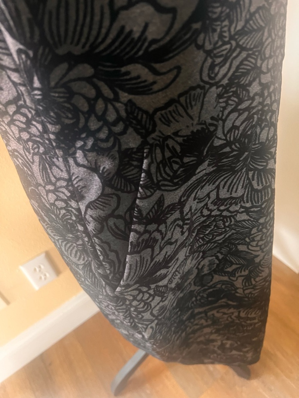 Lands' End Charcoal Grey and Black Floral Burnout Midi Dress. Size 14 Tall. - Picture 9 of 11